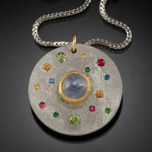necklace-colorful-star-sapphire